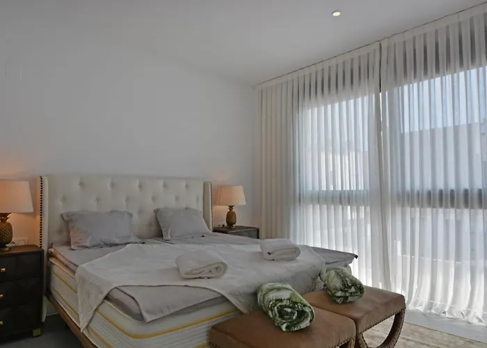 Luxury By Nras *